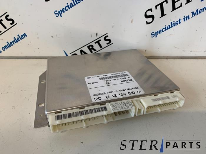 Gebruikte Esp computer Mercedes E (W210) 2.2 E-220 CDI 16V Prijs € 50,00 Margeregeling aangeboden door Sterparts Mercedes specialist
