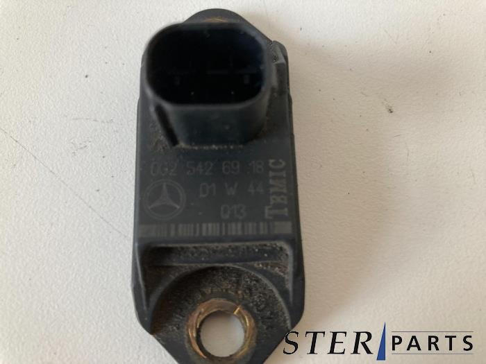 Snelheid Sensor van een Mercedes-Benz S (W220) 3.2 S-320 CDI 2003