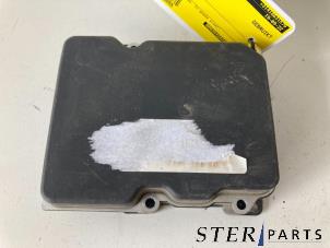 Gebruikte ABS Computer Mercedes Sprinter 3,5t (906.73) 310 CDI 16V Prijs € 100,00 Margeregeling aangeboden door Sterparts Mercedes specialist