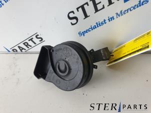 Gebruikte Toeter Mercedes C (W204) 2.2 C-250 CDI 16V BlueEFFICIENCY Prijs € 19,95 Margeregeling aangeboden door Sterparts Mercedes specialist