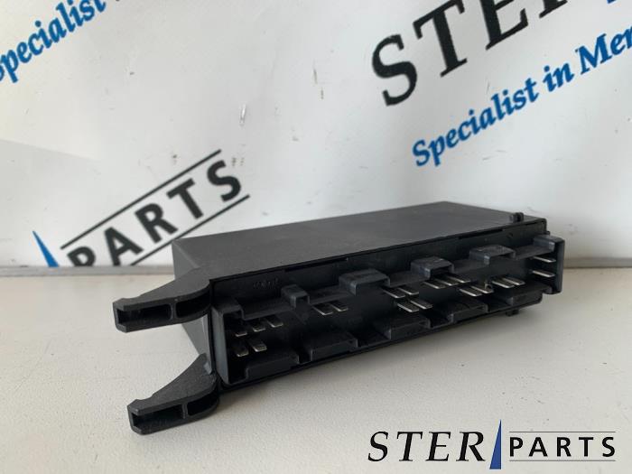 Gebruikte Module (diversen) Mercedes C Combi (S202) 1.8 C180T 16V Prijs € 30,00 Margeregeling aangeboden door Sterparts Mercedes specialist