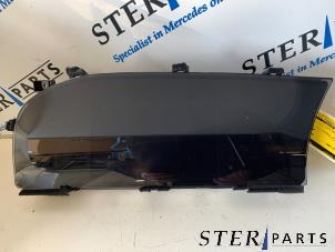 Gebruikte Instrumentenpaneel Mercedes S (W221) 3.0 S-320 CDI 24V Prijs € 150,00 Margeregeling aangeboden door Sterparts Mercedes specialist