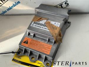 Gebruikte Airbag Module Mercedes S (W221) 3.0 S-320 CDI 24V 4-Matic Prijs € 49,50 Margeregeling aangeboden door Sterparts Mercedes specialist