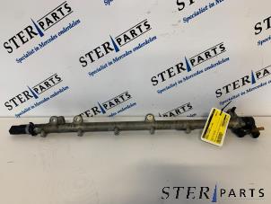 Gebruikte Common rail (Injectie) Mercedes S (W220) 3.2 S-320 CDI 24V Prijs € 75,00 Margeregeling aangeboden door Sterparts Mercedes specialist
