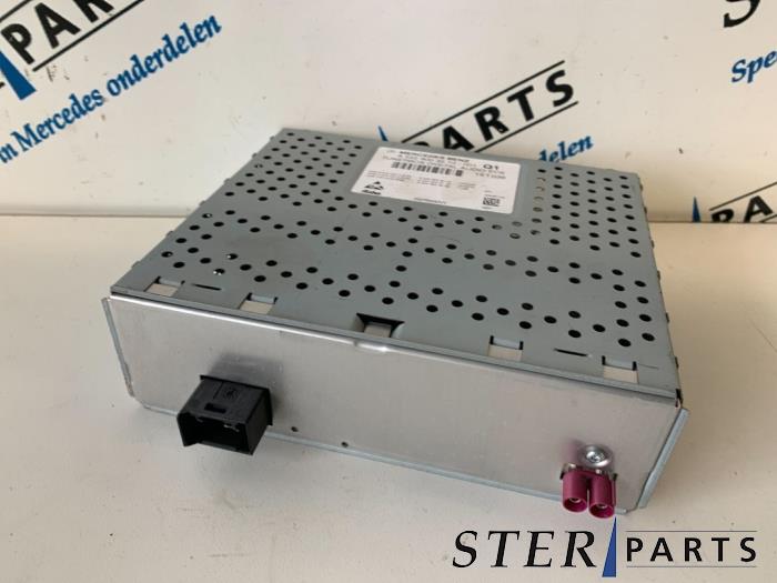 Gebruikte Radio module Mercedes C (W205) C-220 2.2 CDI BlueTEC, C-220 d 16V Prijs € 124,95 Margeregeling aangeboden door Sterparts Mercedes specialist