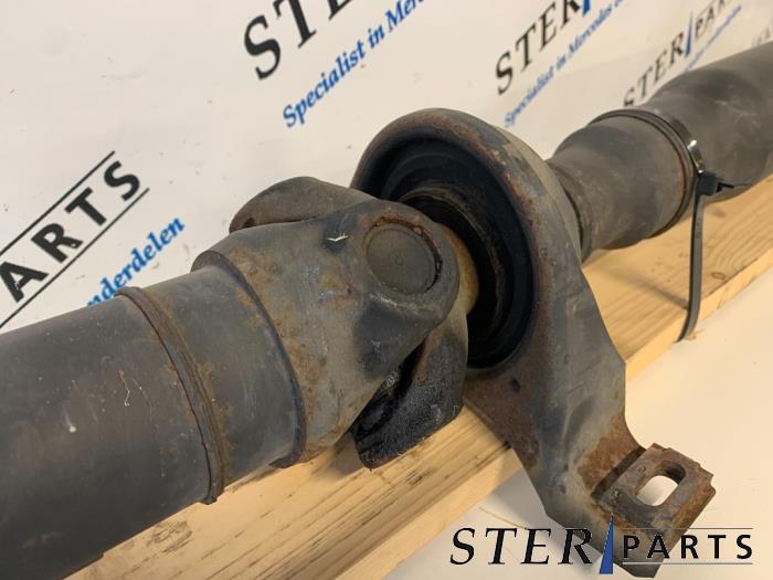 Tussenas van een Mercedes-Benz S (W220) 3.2 S-320 CDI 24V 1999