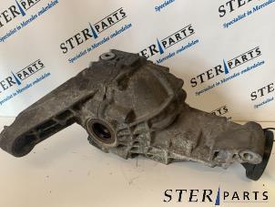 Gebruikte Differentieel voor Mercedes ML I (163) 400 4.0 CDI V8 32V Prijs € 150,00 Margeregeling aangeboden door Sterparts Mercedes specialist