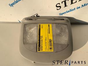 Gebruikte Binnenverlichting achter Mercedes GL (X164) 3.0 GL 320 CDI V6 24V Prijs € 39,95 Margeregeling aangeboden door Sterparts Mercedes specialist