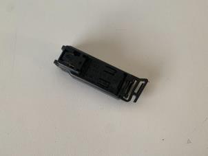 Gebruikte Lichtsensor Mercedes S (W220) 3.2 S-320 18V Prijs € 14,95 Margeregeling aangeboden door Sterparts Mercedes specialist