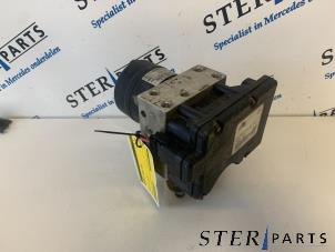 Gebruikte ABS Pomp Mercedes C (W202) 1.8 C-180 16V Prijs € 49,50 Margeregeling aangeboden door Sterparts Mercedes specialist