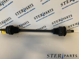 Gebruikte Aandrijfas rechts-achter Mercedes C (W204) 2.2 C-200 CDI 16V Prijs € 34,95 Margeregeling aangeboden door Sterparts Mercedes specialist