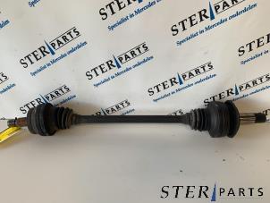 Gebruikte Steekas links-achter Mercedes C (C204) 2.2 C-250 CDI 16V BlueEfficiency Prijs € 75,00 Margeregeling aangeboden door Sterparts Mercedes specialist