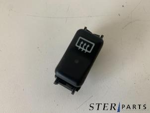 Gebruikte Schakelaar Achteruitverwarming Mercedes S (W140) 2.8 300 SE Prijs € 9,50 Margeregeling aangeboden door Sterparts Mercedes specialist