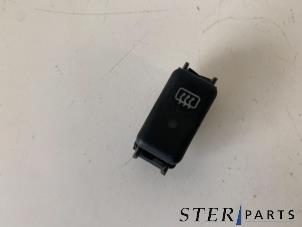 Gebruikte Schakelaar Achteruitverwarming Mercedes S (W140) 2.8 300 SE Prijs € 9,50 Margeregeling aangeboden door Sterparts Mercedes specialist