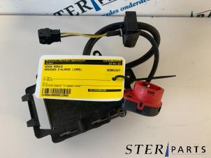 Gebruikte Xenon module Mercedes E (W210) 3.2 E-320 CDI 24V Prijs € 75,00 Margeregeling aangeboden door Sterparts Mercedes specialist