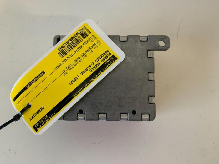 Airbag Module van een Mercedes-Benz E (W124) 2.8 280 E 24V 1992