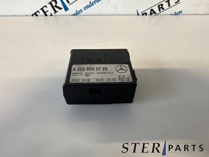 Gebruikte Alarm module Mercedes C (W203) 1.8 C-200K 16V Prijs € 19,95 Margeregeling aangeboden door Sterparts Mercedes specialist