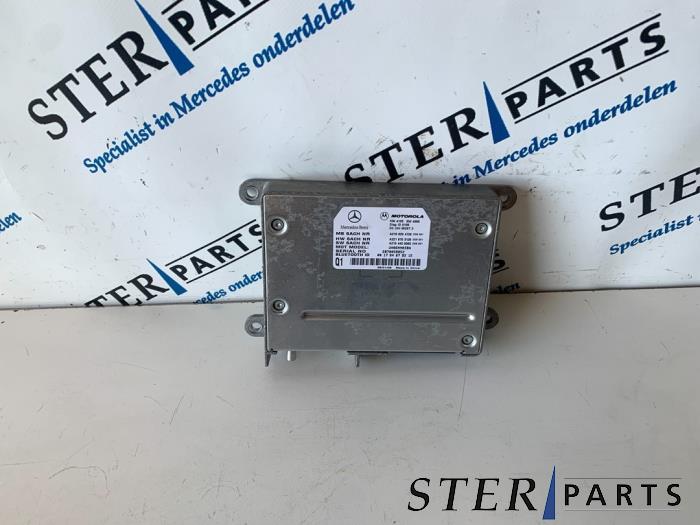 Gebruikte Telefoon Module Mercedes S (W221) 3.0 S-320 CDI 24V Prijs € 99,95 Margeregeling aangeboden door Sterparts Mercedes specialist