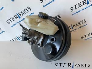 Gebruikte Rembooster Mercedes S (W221) 3.0 S-320 CDI 24V Prijs € 125,00 Margeregeling aangeboden door Sterparts Mercedes specialist