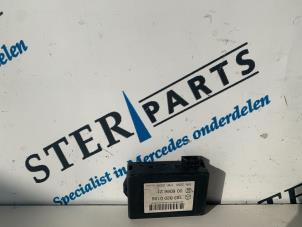 Gebruikte Regensensor Mercedes ML I (163) 270 2.7 CDI 20V Prijs € 39,50 Margeregeling aangeboden door Sterparts Mercedes specialist