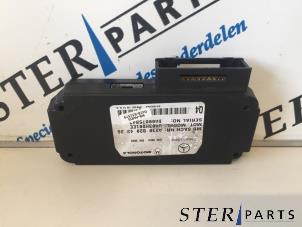 Gebruikte Telefoon Module Mercedes C (W203) 2.2 C-200 CDI 16V Prijs € 29,95 Margeregeling aangeboden door Sterparts Mercedes specialist