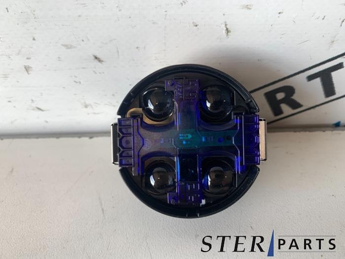 Gebruikte Regensensor Mercedes E (C207) E-350 CDI V6 24V Prijs € 19,95 Margeregeling aangeboden door Sterparts Mercedes specialist