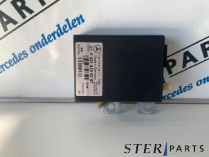 Gebruikte Module (diversen) Mercedes S (W221) 3.0 S-320 CDI 24V 4-Matic Prijs € 49,50 Margeregeling aangeboden door Sterparts Mercedes specialist