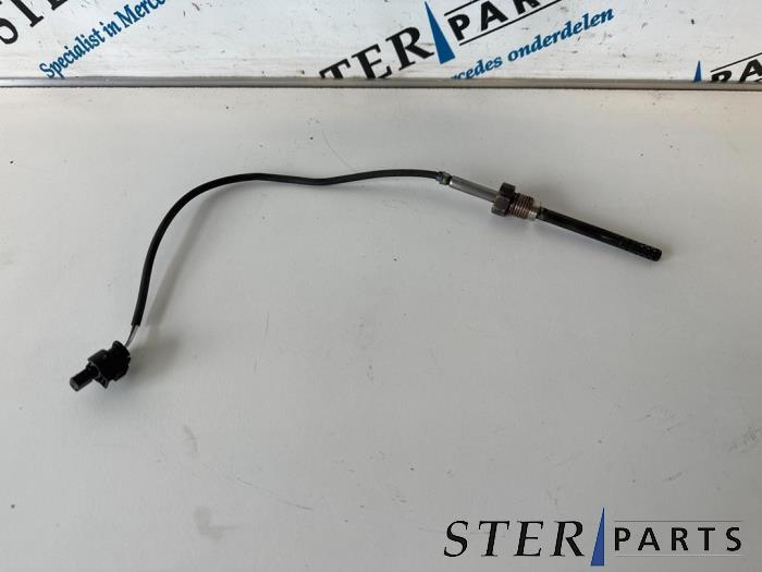 Gebruikte Uitlaat temperatuursensor Mercedes E Combi (S211) 3.0 E-280 CDI V6 24V Prijs € 29,50 Margeregeling aangeboden door Sterparts Mercedes specialist