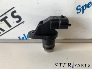 Gebruikte Nokkenas Sensor Mercedes CLS (C219) 500 5.0 V8 24V Prijs € 24,95 Margeregeling aangeboden door Sterparts Mercedes specialist