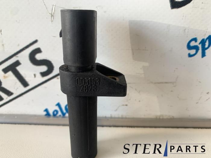 Krukas sensor van een Mercedes-Benz C (W203) 2.0 C-200K 16V 2000