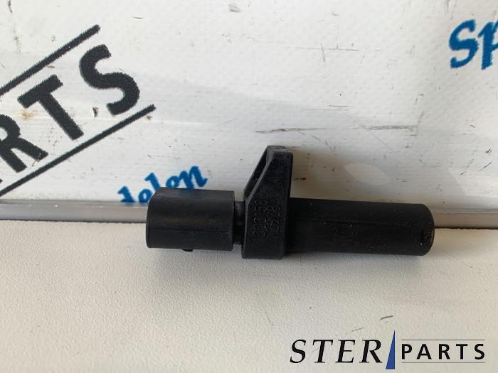 Krukas sensor van een Mercedes-Benz C (W203) 2.0 C-200K 16V 2000