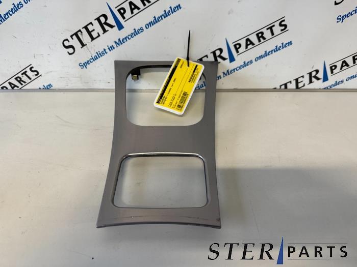 Gebruikte Diversen Mercedes C Combi (S203) 2.5 C-230 V6 24V Prijs € 24,00 Margeregeling aangeboden door Sterparts Mercedes specialist