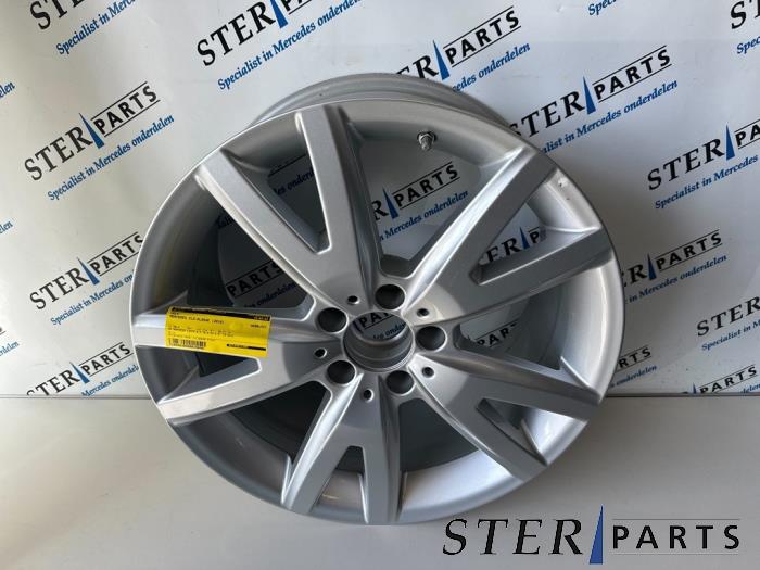 Gebruikte Velg Mercedes CLS (C218) 220 CDI BlueTEC, 220 d 2.1 16V Prijs € 99,50 Margeregeling aangeboden door Sterparts Mercedes specialist