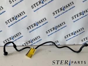 Gebruikte Remslang Mercedes C Estate (S205) C-220 CDI BlueTEC, C-220 d 2.2 16V Prijs € 12,50 Margeregeling aangeboden door Sterparts Mercedes specialist