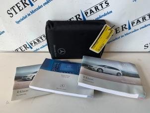 Gebruikte Instructie Boekje Mercedes R (W251) 3.0 320 CDI 24V 4-Matic Prijs € 25,00 Margeregeling aangeboden door Sterparts Mercedes specialist