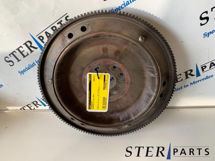 Gebruikte Starterkrans Mercedes CL (216) 6.2 CL-63 AMG V8 Prijs € 49,50 Margeregeling aangeboden door Sterparts Mercedes specialist