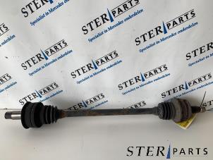 Gebruikte Steekas links-achter Mercedes C (W204) 2.2 C-200 CDI 16V Eco Prijs € 49,50 Margeregeling aangeboden door Sterparts Mercedes specialist