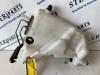 Mercedes-Benz E Combi (S211) 2.2 E-220 CDI 16V Ruitensproeiertank voor