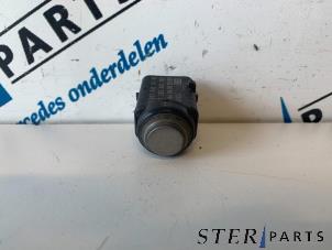 Gebruikte PDC Sensor Mercedes E Combi (S211) 2.2 E-220 CDI 16V Prijs € 14,95 Margeregeling aangeboden door Sterparts Mercedes specialist
