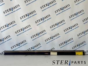 Gebruikte Deurlijst Mercedes C Combi (S203) 3.0 C-320 CDI V6 24V Prijs € 19,95 Margeregeling aangeboden door Sterparts Mercedes specialist