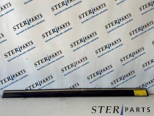 Gebruikte Deurlijst Mercedes C Combi (S203) 3.0 C-320 CDI V6 24V Prijs € 19,95 Margeregeling aangeboden door Sterparts Mercedes specialist