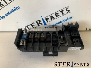 Gebruikte Zekeringkast Mercedes B (W246) 1.6 B-180 BlueEFFICIENCY Turbo 16V Prijs € 34,95 Margeregeling aangeboden door Sterparts Mercedes specialist