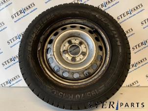 Gebruikte Velg + Band Mercedes Vito (638.0) 2.3 108D Prijs € 34,95 Margeregeling aangeboden door Sterparts Mercedes specialist