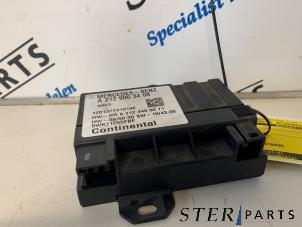 Gebruikte Brandstofpomp module Mercedes E Estate (S212) E-220 CDI 16V BlueEfficiency Prijs € 45,00 Margeregeling aangeboden door Sterparts Mercedes specialist