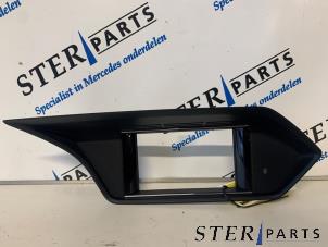 Gebruikte Dashboard deel Mercedes E Estate (S212) E-220 CDI 16V BlueEfficiency Prijs € 14,50 Margeregeling aangeboden door Sterparts Mercedes specialist