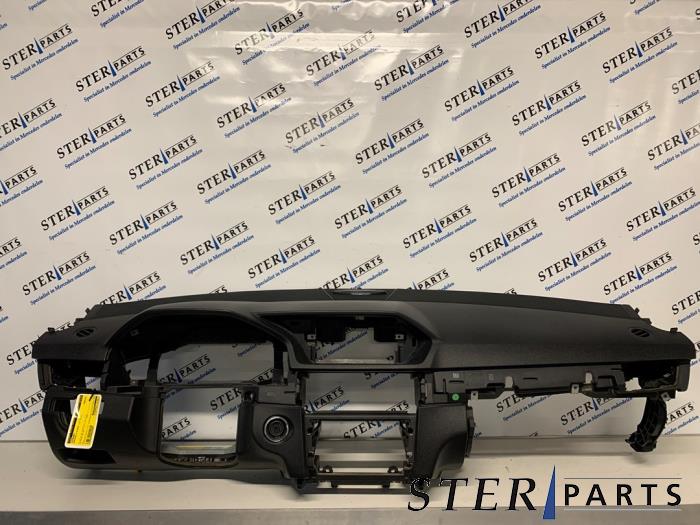 Gebruikte Dashboard Mercedes E Estate (S212) E-220 CDI 16V BlueEfficiency Prijs € 149,50 Margeregeling aangeboden door Sterparts Mercedes specialist