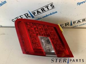 Gebruikte Achterlicht rechts Mercedes E (W212) E-350 CDI BlueEfficiency 3.0 V6 24V Prijs € 19,95 Margeregeling aangeboden door Sterparts Mercedes specialist