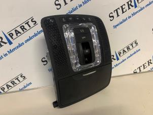 Gebruikte Binnenverlichting voor Mercedes GLE (V167) 350de 2.0 Turbo 16V 4-Matic Prijs € 124,50 Margeregeling aangeboden door Sterparts Mercedes specialist