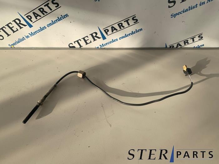 Gebruikte Uitlaat temperatuursensor Mercedes E (W212) E-350 CDI BlueEfficiency 3.0 V6 24V Prijs € 29,50 Margeregeling aangeboden door Sterparts Mercedes specialist