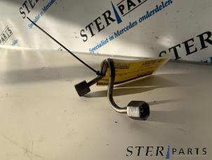 Gebruikte Brandstofleiding Mercedes E Estate (S212) E-220 CDI 16V BlueEfficiency Prijs € 14,95 Margeregeling aangeboden door Sterparts Mercedes specialist